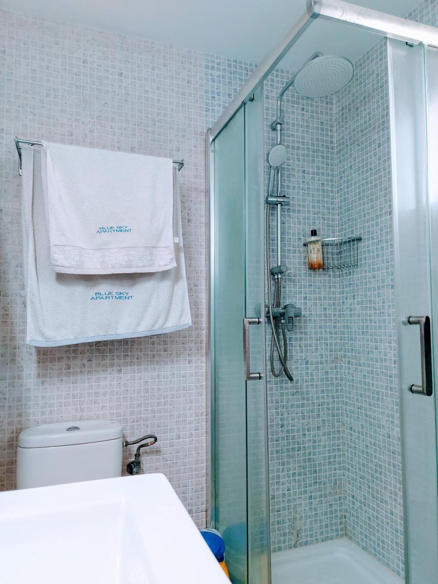 Blue Sky Apartment Бенидорм Экстерьер фото