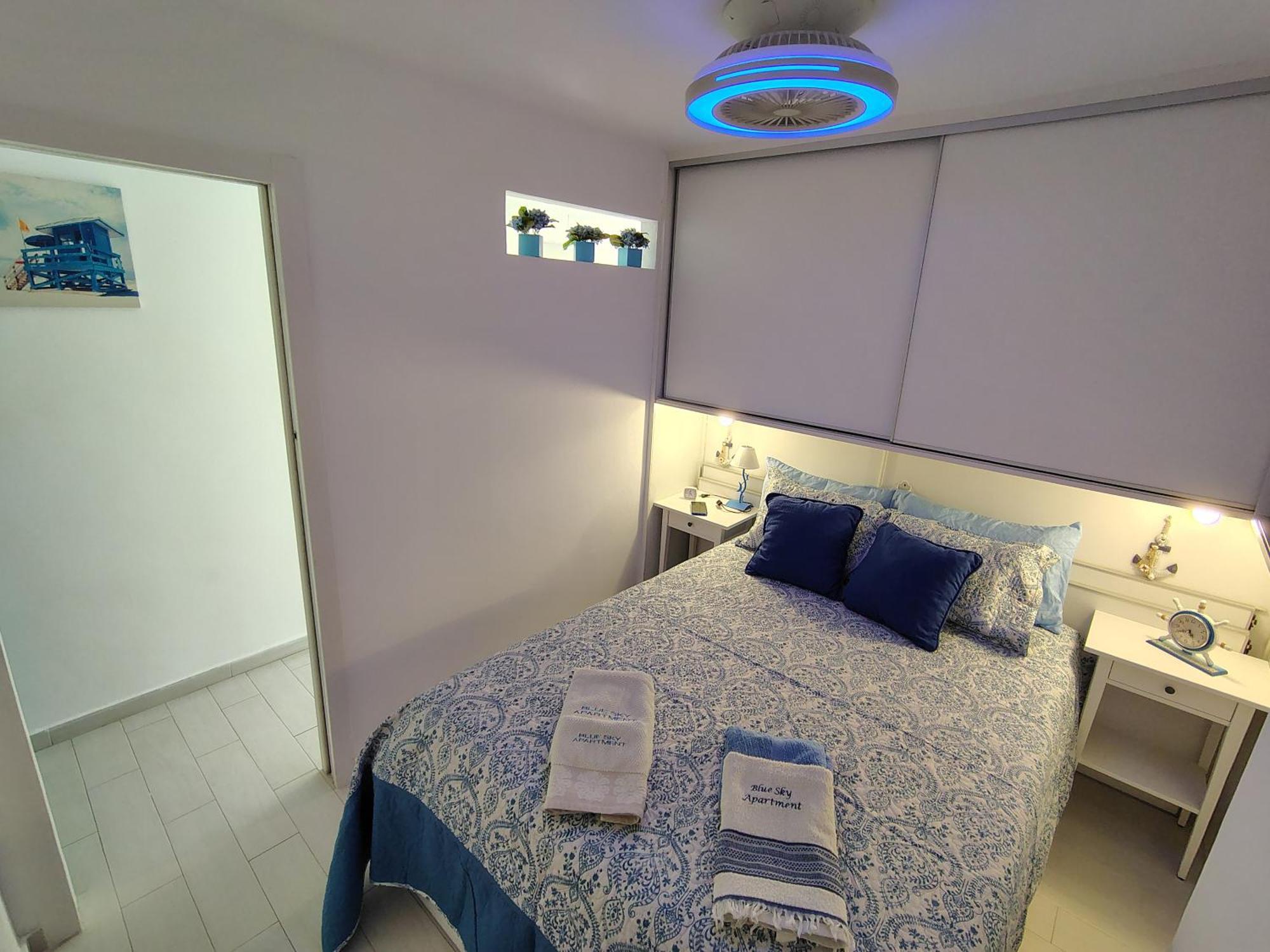 Blue Sky Apartment Бенидорм Экстерьер фото