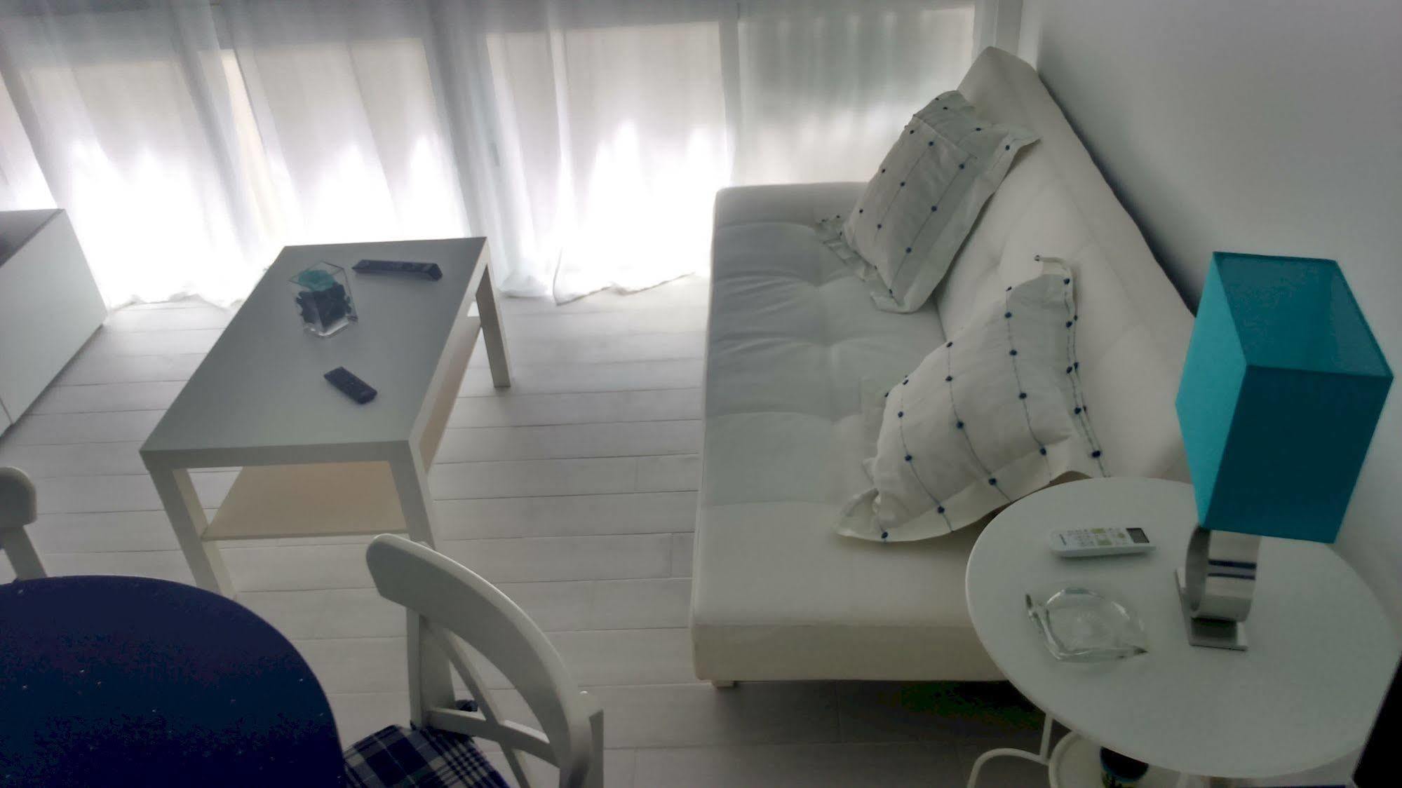 Blue Sky Apartment Бенидорм Экстерьер фото